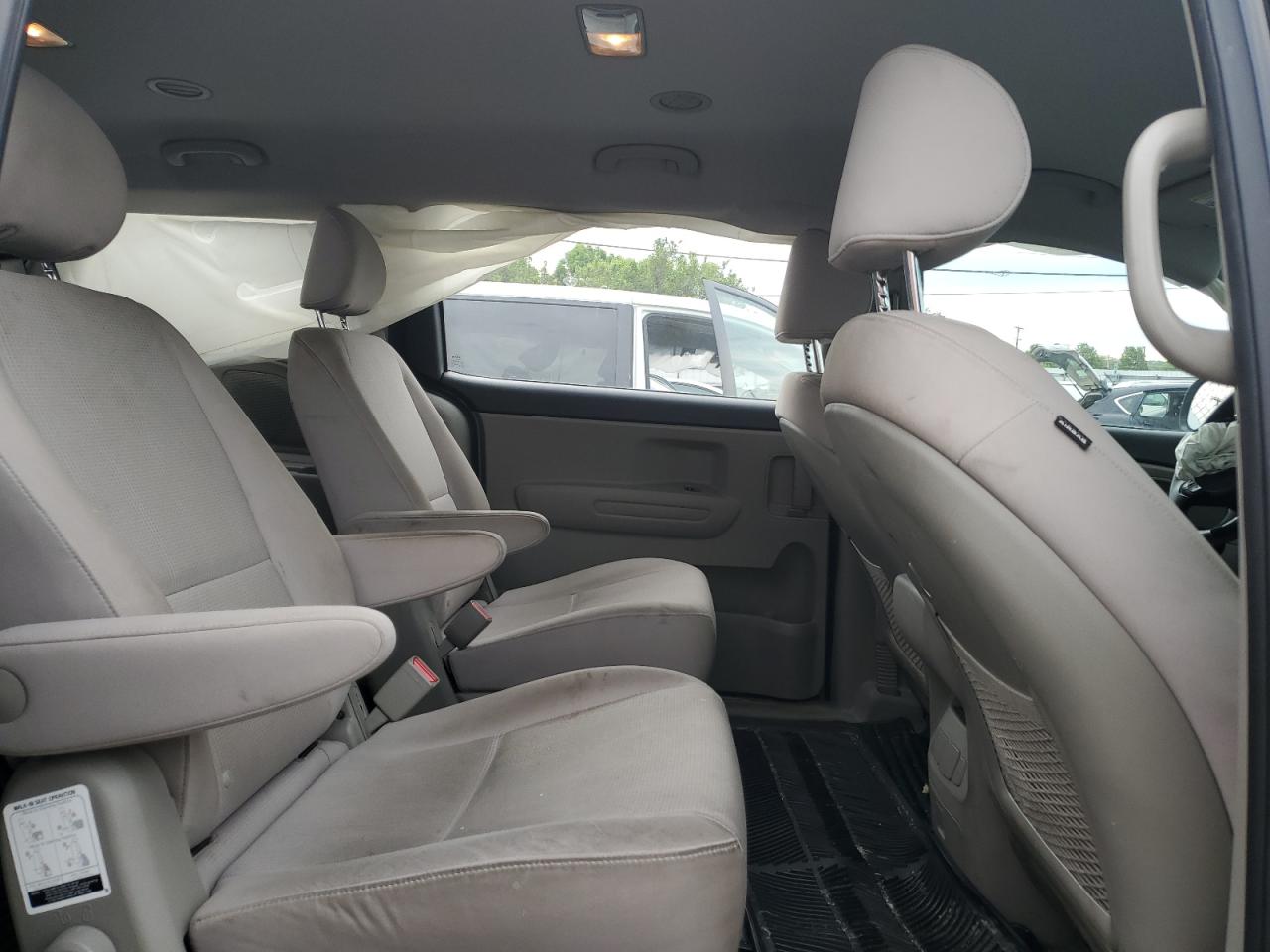 2019 Kia Sedona L VIN: KNDMA5C18K6522312 Lot: 56400475