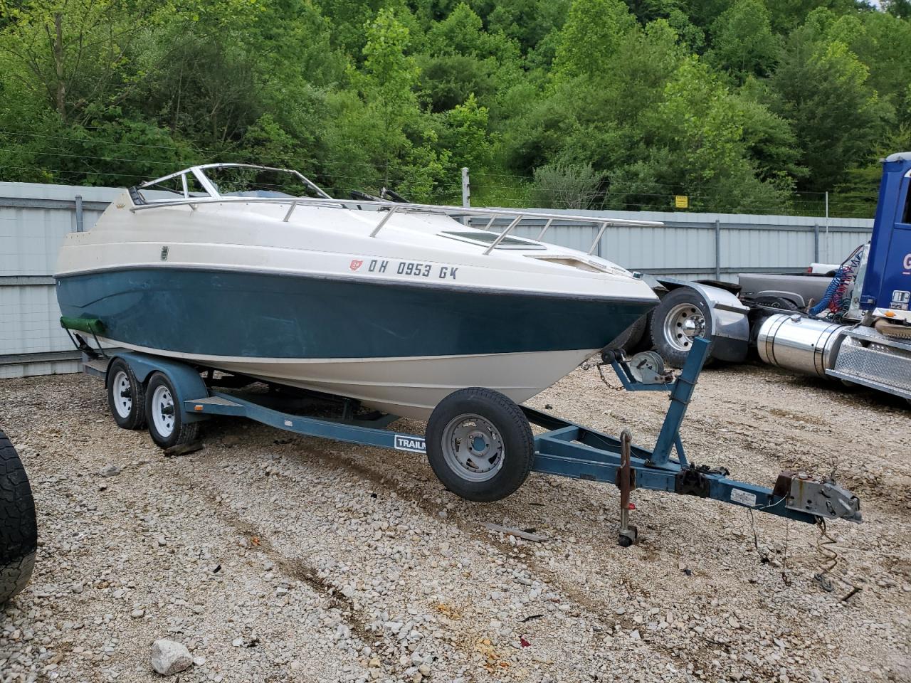 1992 Bayliner Cuddy на продаже в Hurricane, WV - Burn