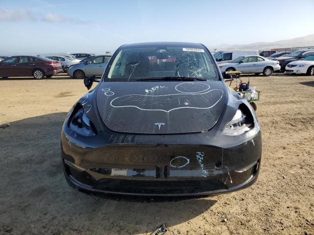  TESLA MODEL Y 2024 Черный