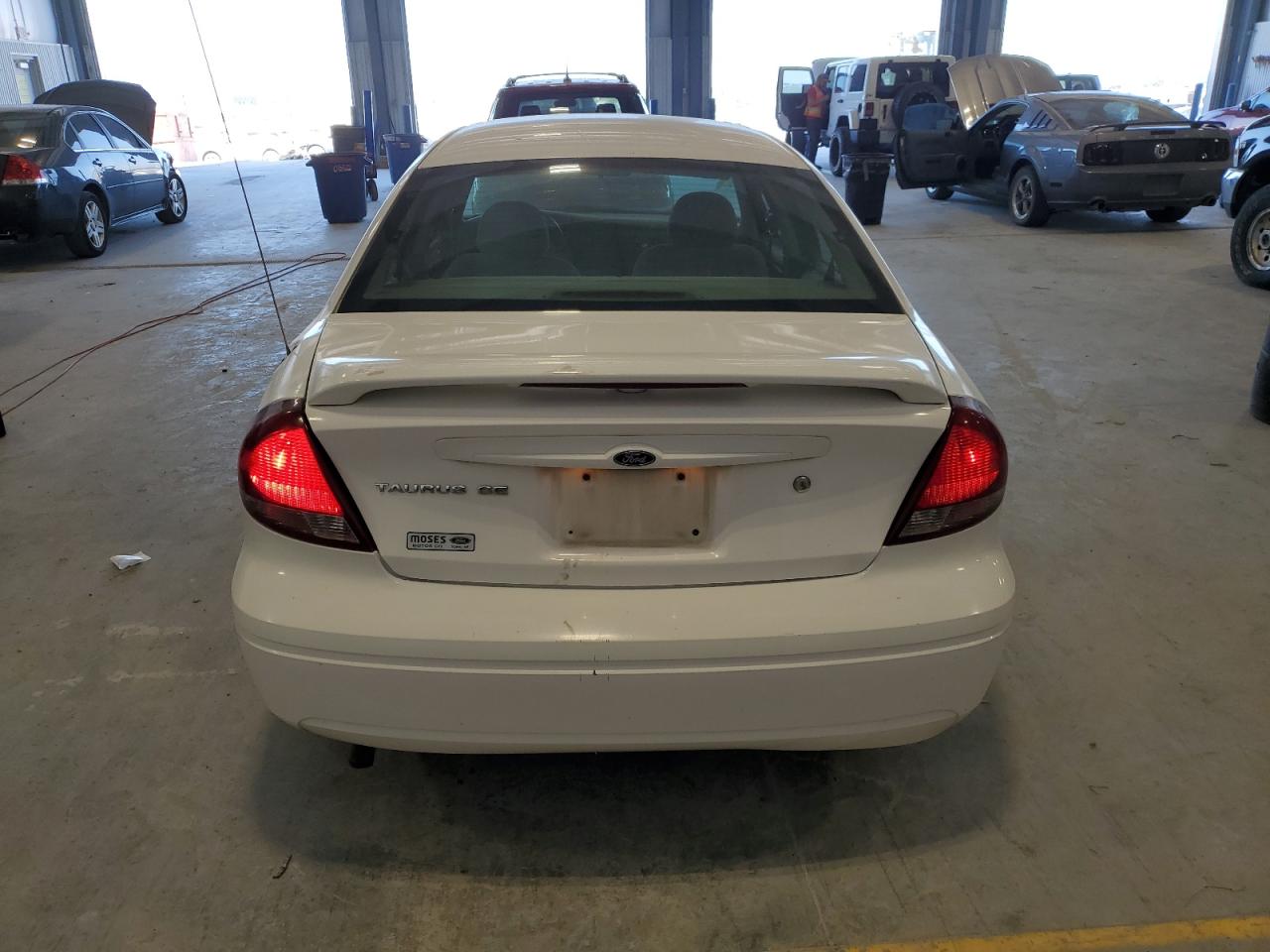 2004 Ford Taurus Se VIN: 1FAHP53UX4A176523 Lot: 57287375