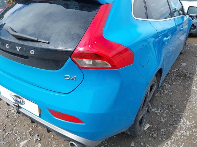 2016 VOLVO V40 R-DESI