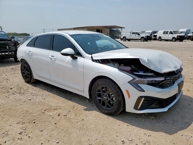 KIA K5 2025 Белы