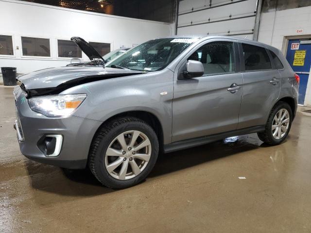  MITSUBISHI OUTLANDER 2015 Угольный