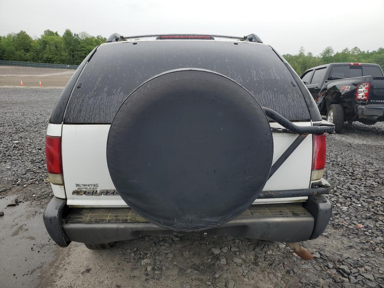 1997 Chevrolet Blazer VIN: 1GNCT18W3VK101166 Lot: 58400305