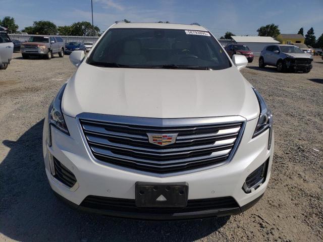  CADILLAC XT5 2017 White