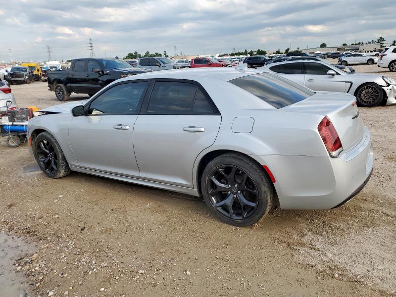  CHRYSLER 300 2022 Srebrny