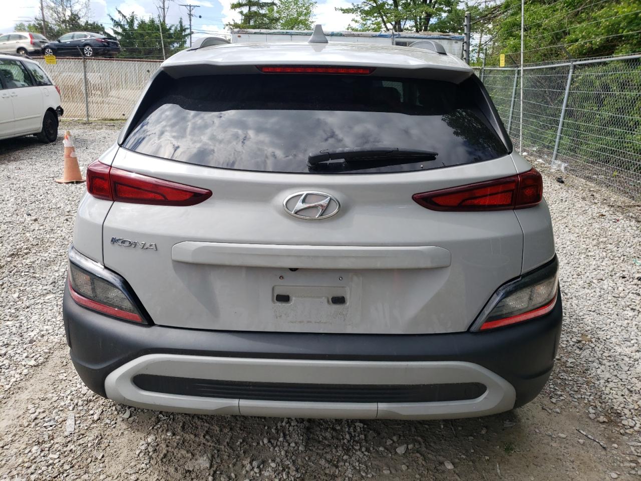 2022 Hyundai Kona Sel VIN: KM8K32AB8NU793975 Lot: 56683675