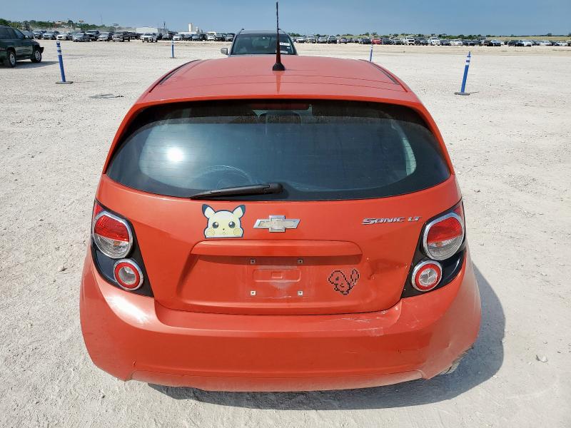 Hatchbacks CHEVROLET SONIC 2012 Orange