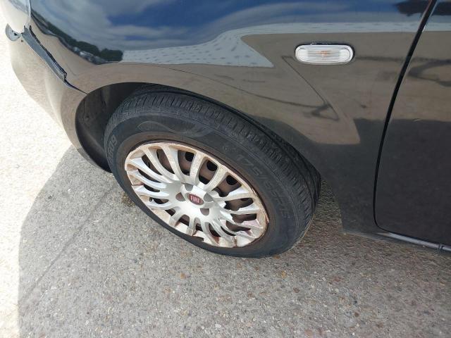2013 FIAT PUNTO POP