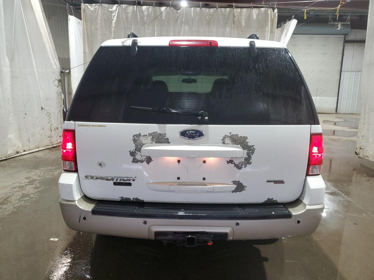 2005 Ford Expedition Eddie Bauer VIN: 1FMFU18515LA36303 Lot: 58073205