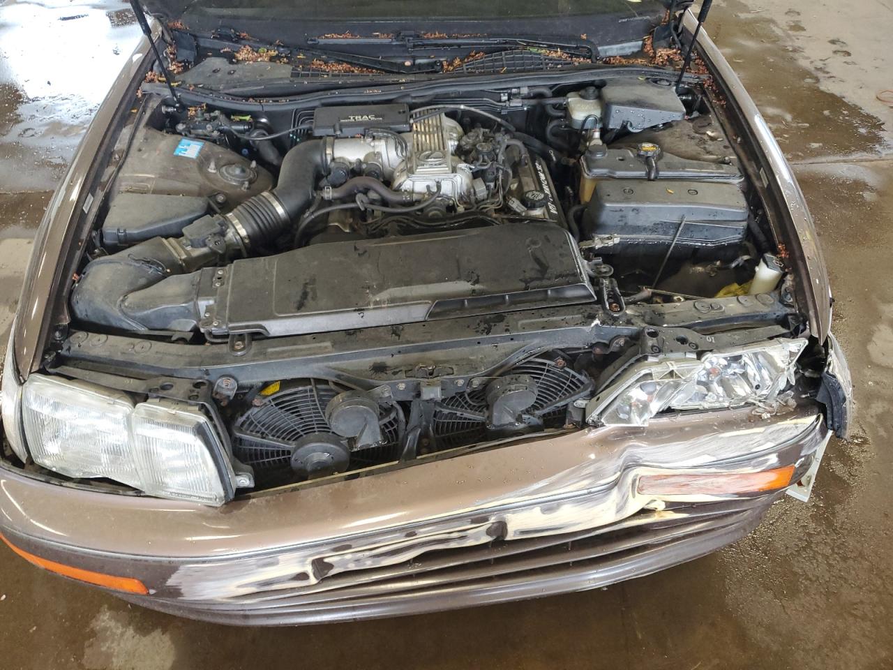 1991 Lexus Ls 400 VIN: JT8UF11E5M0057699 Lot: 57001355