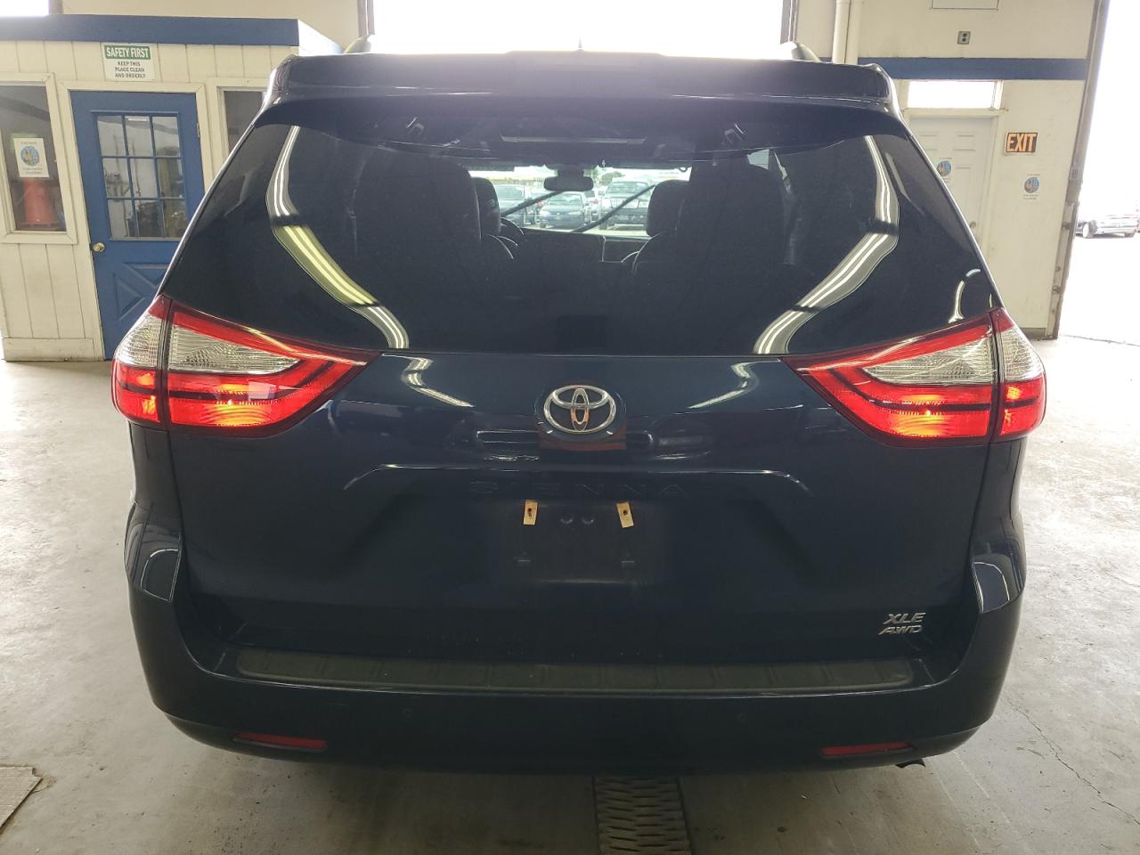 2019 Toyota Sienna Xle VIN: 5TDDZ3DC1KS222897 Lot: 56891875