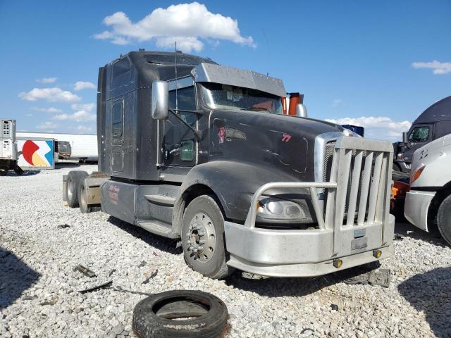 2011 Kenworth T660 Semi Truck