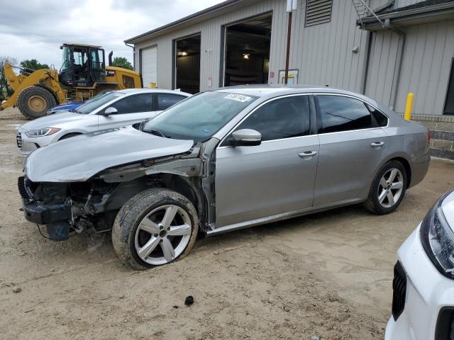  VOLKSWAGEN PASSAT 2013 Серый