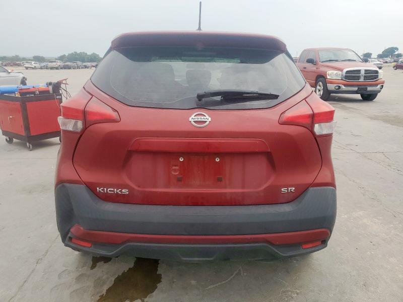 NISSAN KICKS 2018 Bordowy