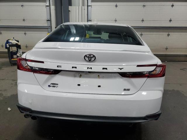  TOYOTA CAMRY 2025 Белы