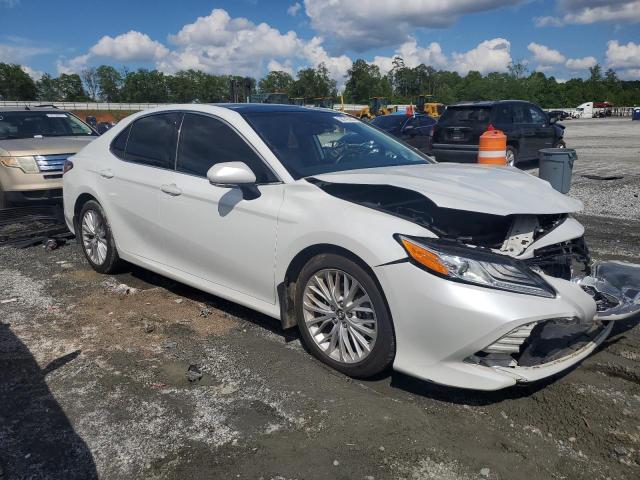  TOYOTA CAMRY 2019 Biały