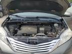 2011 Toyota Sienna Xle იყიდება Pekin-ში, IL - Rear End