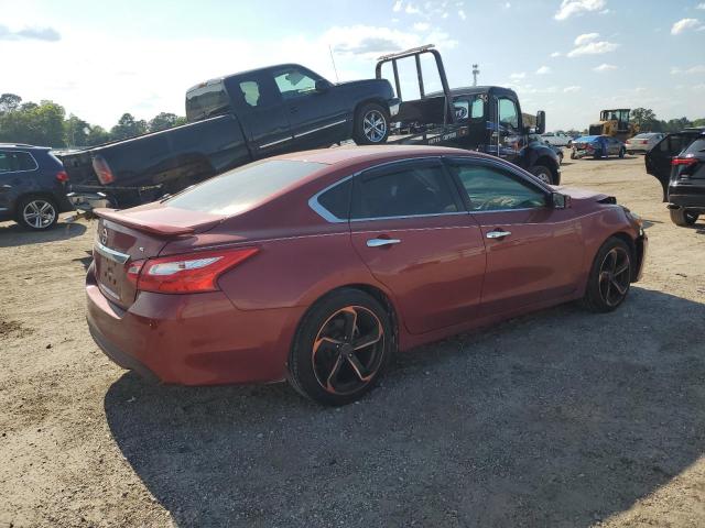  NISSAN ALTIMA 2016 Czerwony