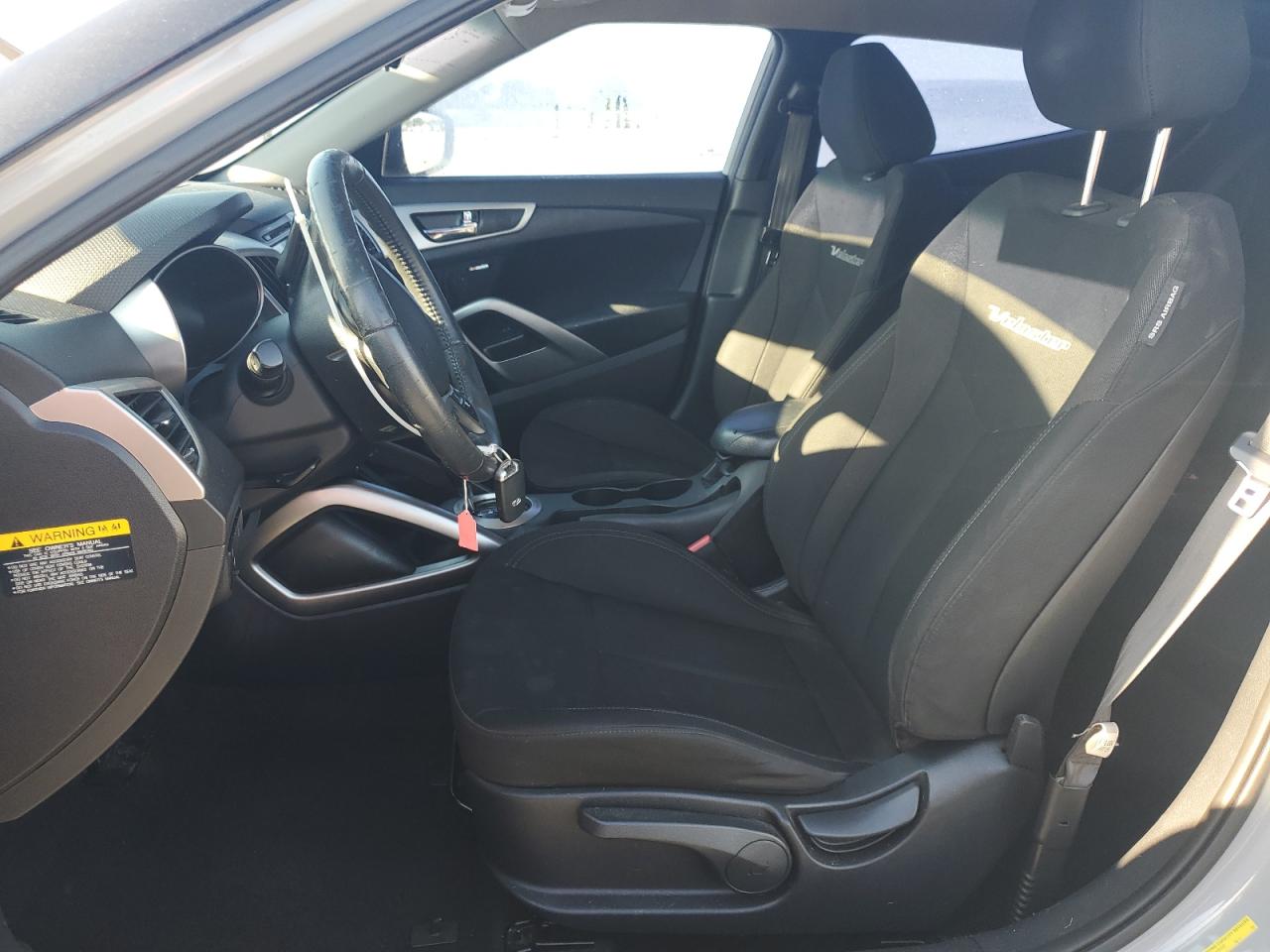 2013 Hyundai Veloster VIN: KMHTC6AD4DU127949 Lot: 56993075
