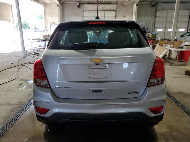  CHEVROLET TRAX 2019 Серебристый