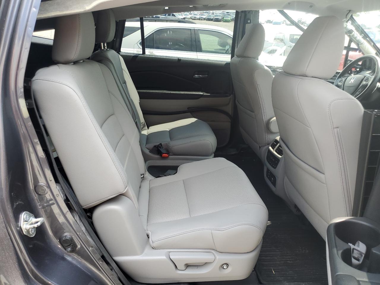 2018 Honda Pilot Elite VIN: 5FNYF6H03JB002854 Lot: 56702725