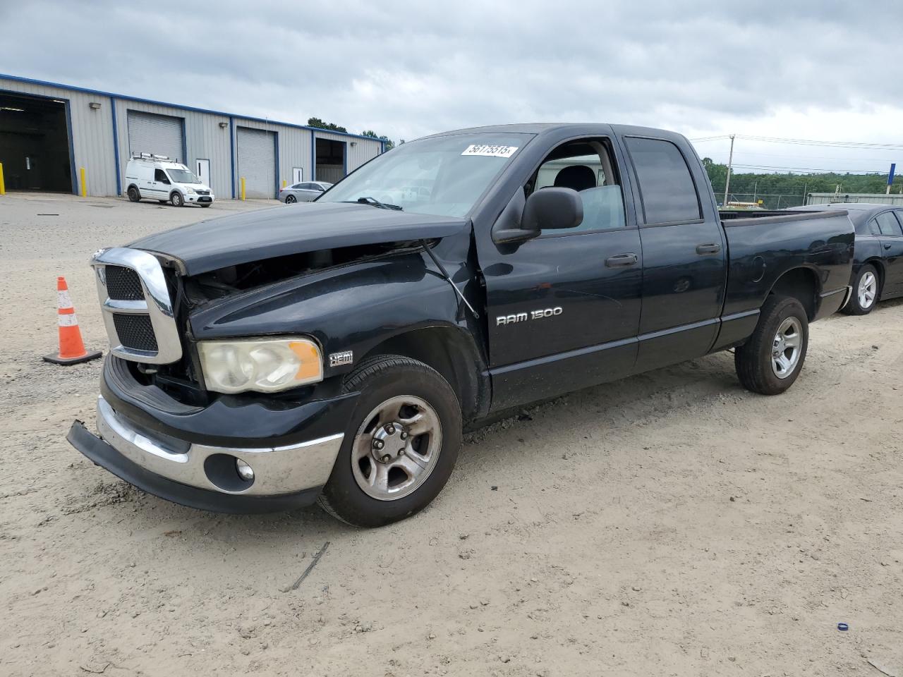 2004 Dodge Ram 1500 St იყიდება Conway-ში, AR - Front End