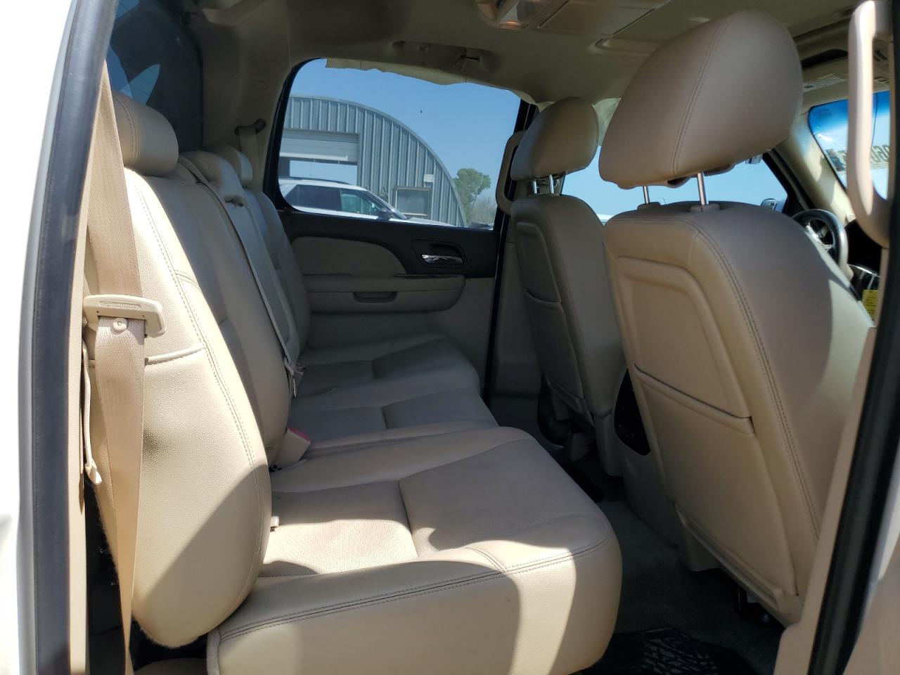2010 Chevrolet Avalanche Ltz VIN: 3GNVKGE03AG178135 Lot: 57060705