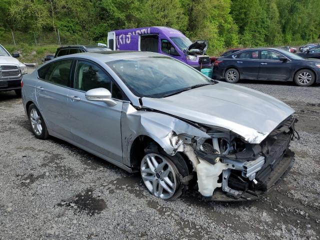 Седани FORD FUSION 2016 Сріблястий