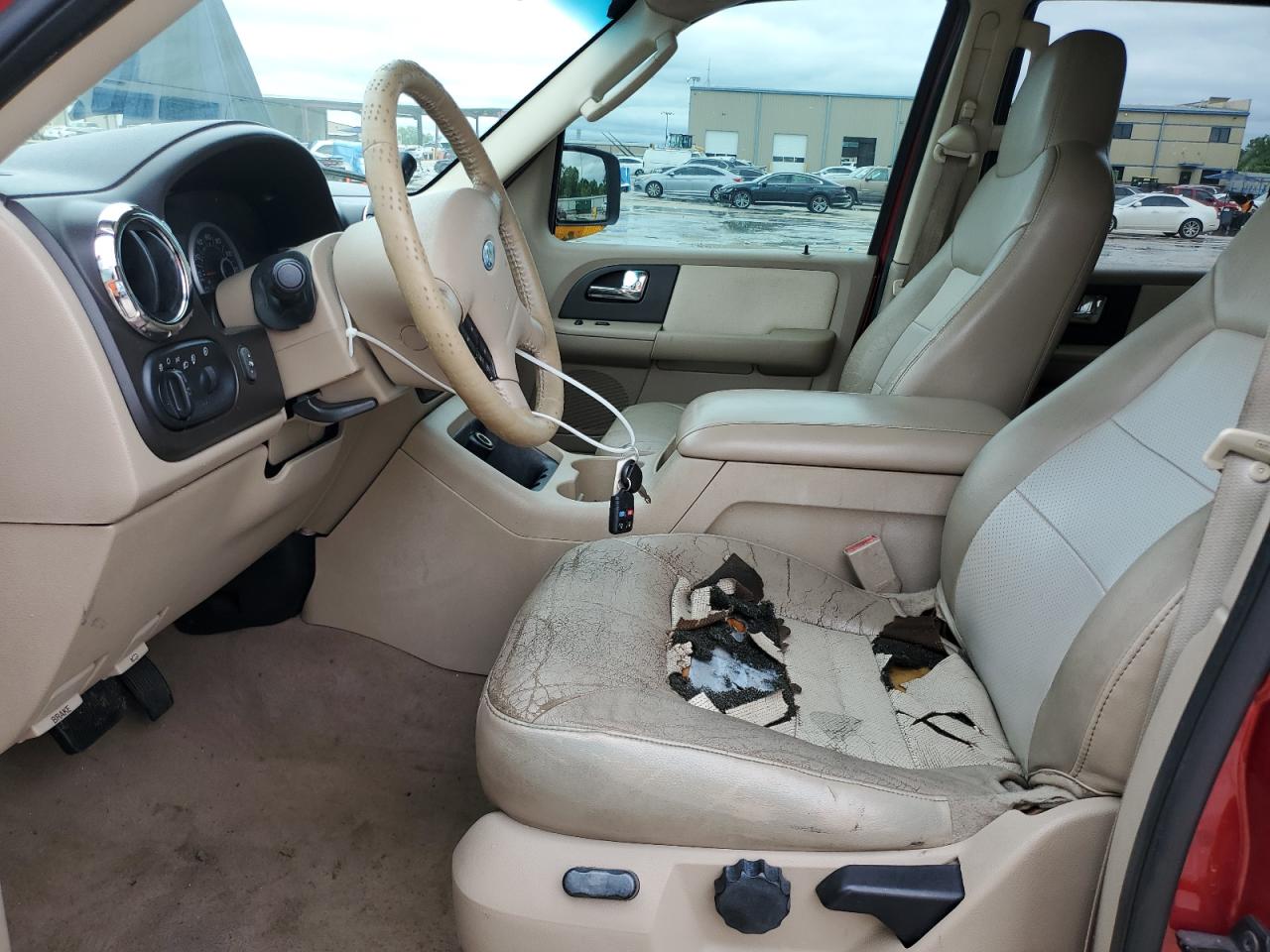 2005 Ford Expedition Eddie Bauer VIN: 1FMFU17585LA11013 Lot: 55997105