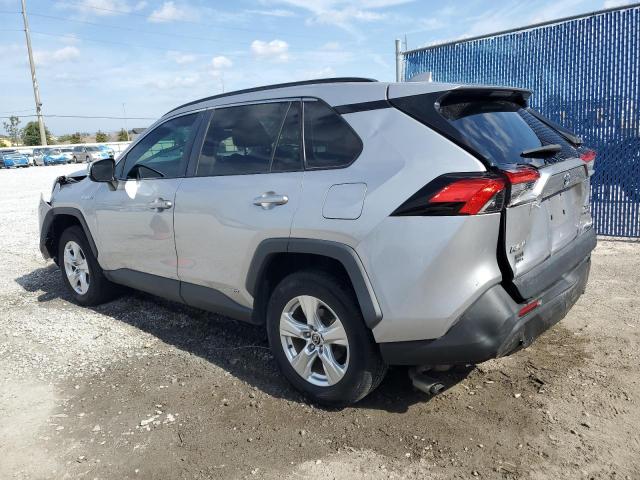  TOYOTA RAV4 2021 Srebrny