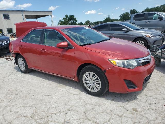  TOYOTA CAMRY 2013 Красный