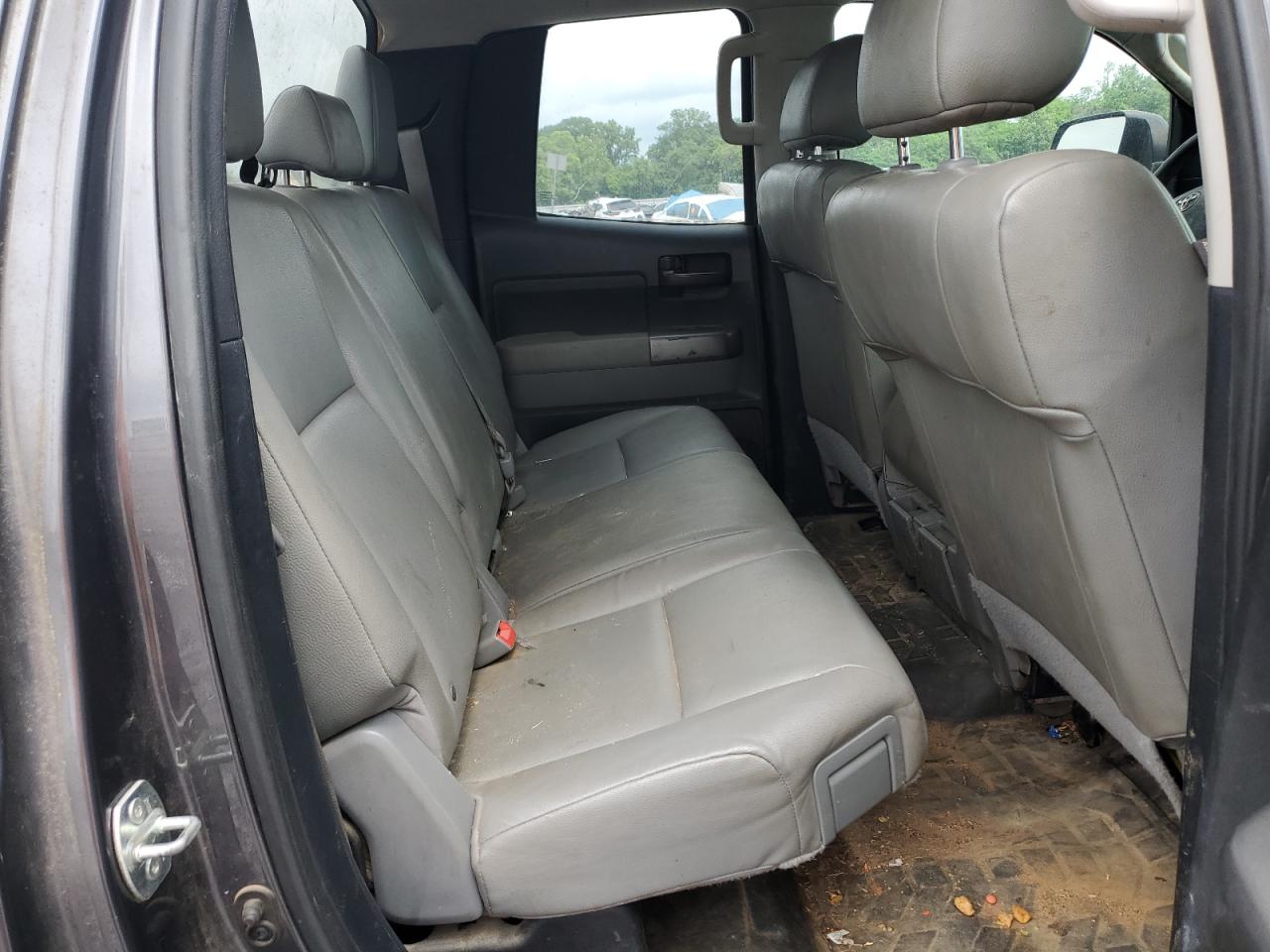 2011 Toyota Tundra Double Cab Sr5 VIN: 5TFRY5F18BX105439 Lot: 57243695