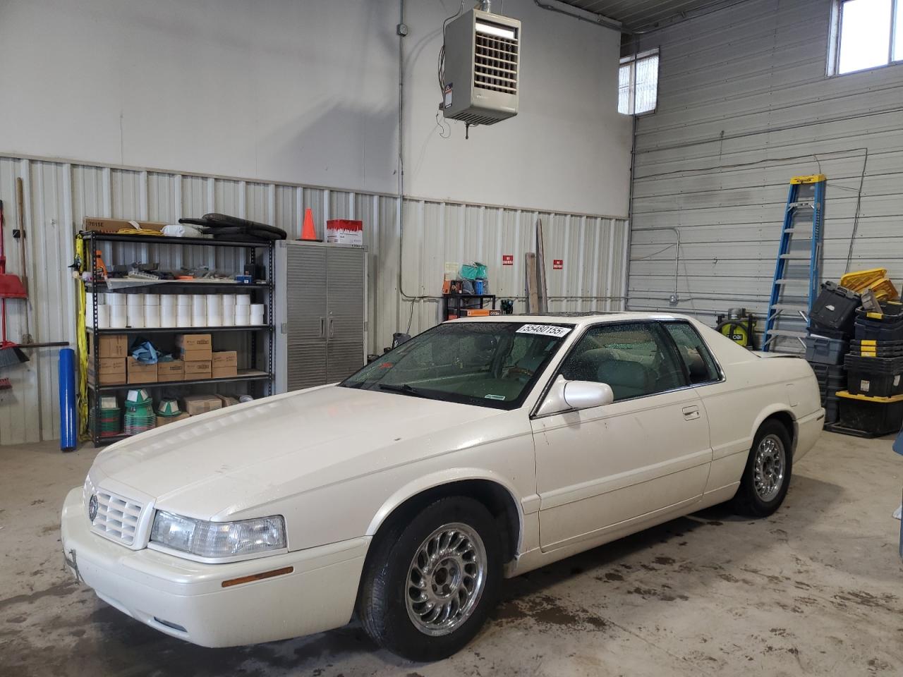 Des Moines, IA에서 판매 중인 2001 Cadillac Eldorado Touring - Vandalism