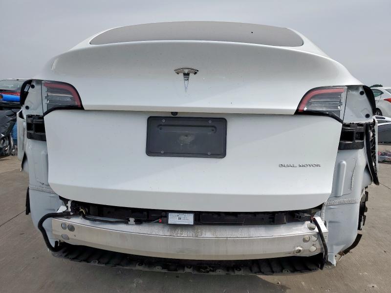  TESLA MODEL Y 2023 Biały