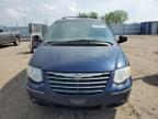 2005 Chrysler Town & Country Touring zu verkaufen in Greenwood, NE - Side