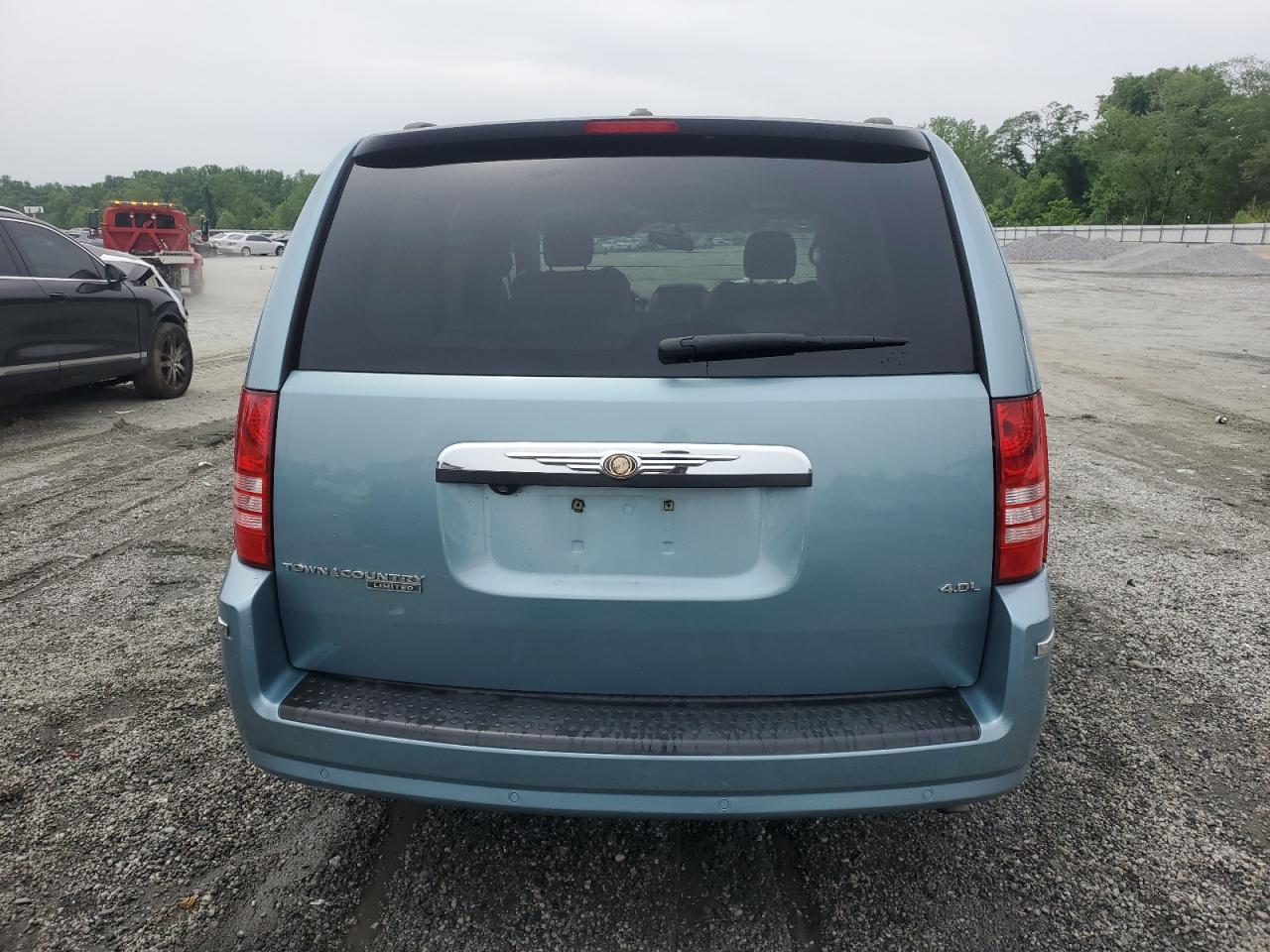 2008 Chrysler Town & Country Limited VIN: 2A8HR64X28R803681 Lot: 57393615