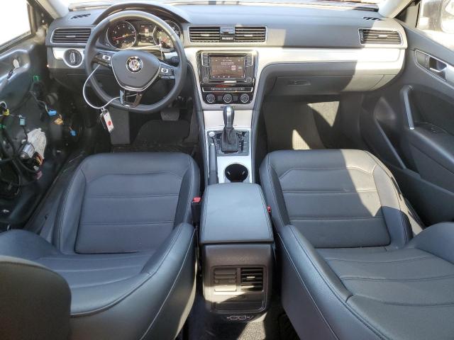  VOLKSWAGEN PASSAT 2019 Угольный
