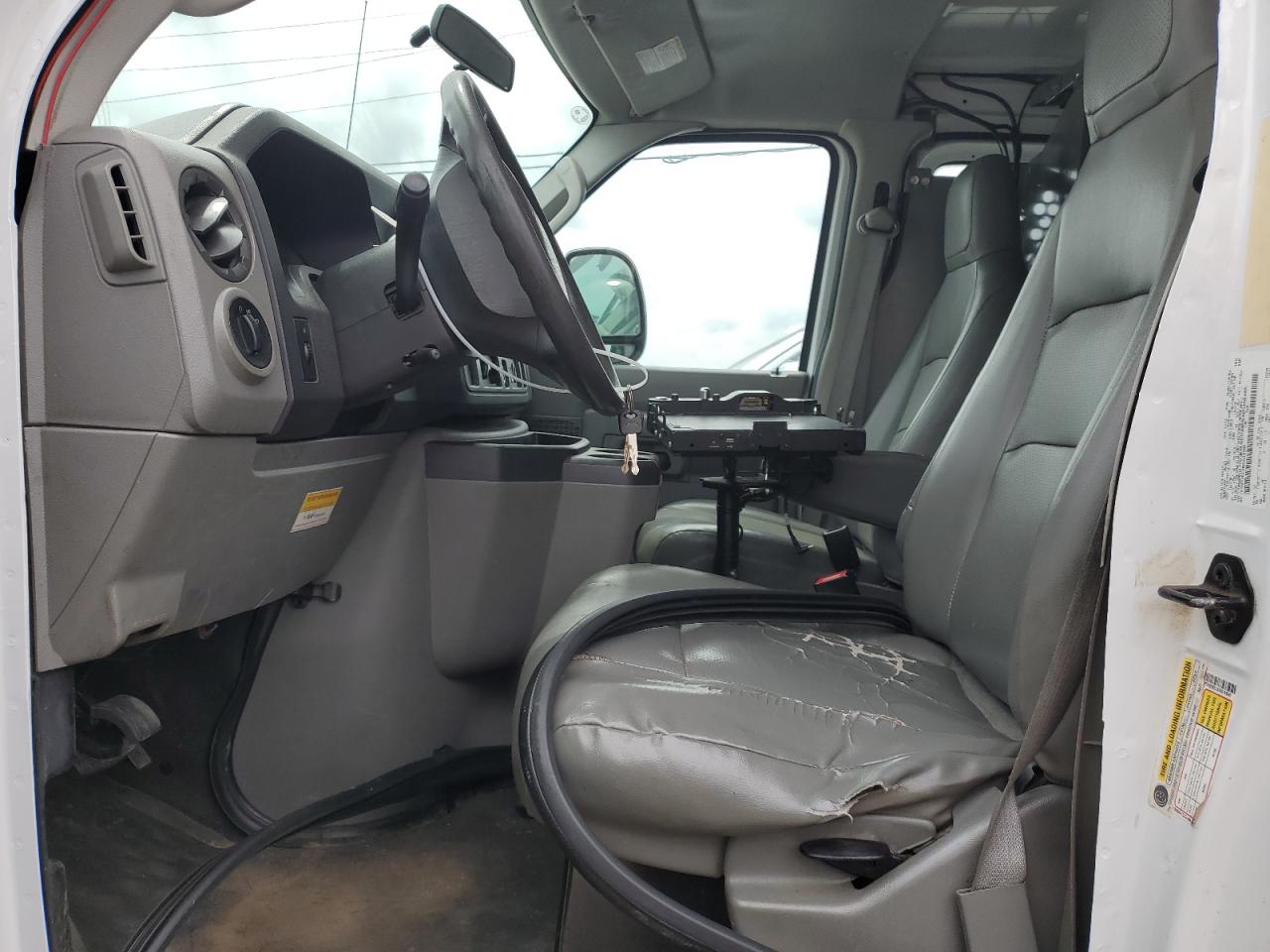 2011 Ford Econoline E250 Van VIN: 1FTNE2EL2BDA10398 Lot: 57453355