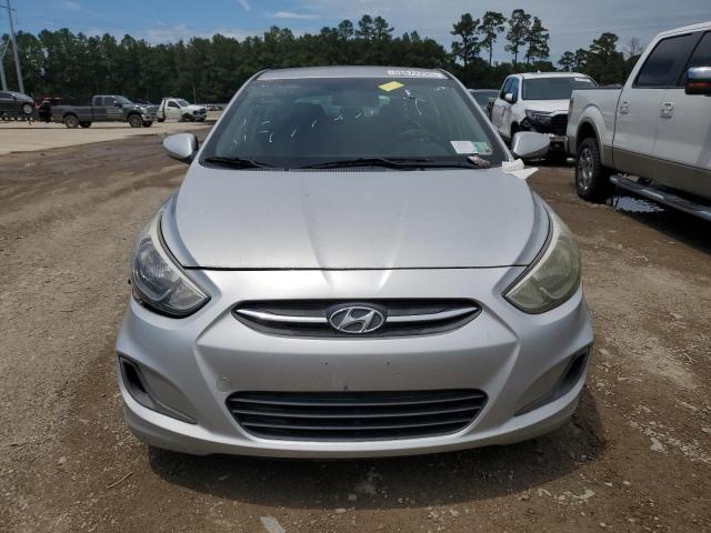 Hatchbacks HYUNDAI ACCENT 2017 Srebrny