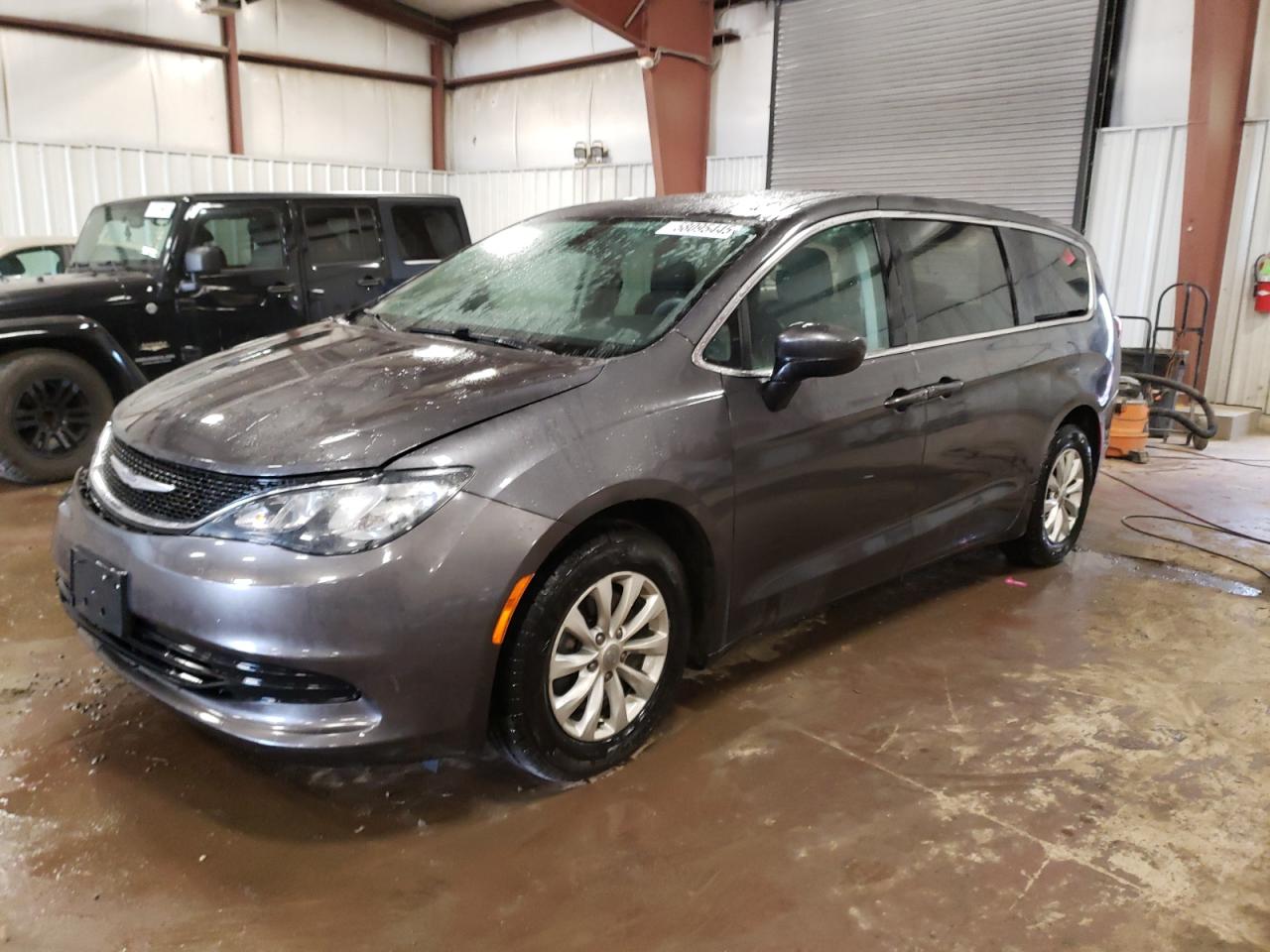 2017 Chrysler Pacifica Touring for Sale in Lansing, MI - Side