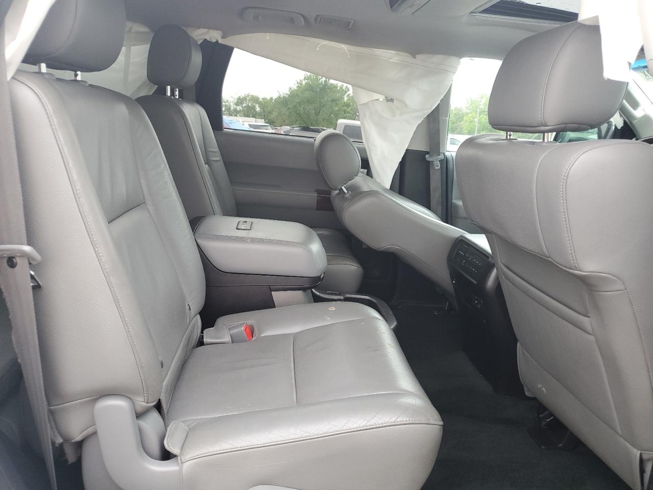 2016 Toyota Sequoia Platinum VIN: 5TDDY5G14GS134488 Lot: 56822145