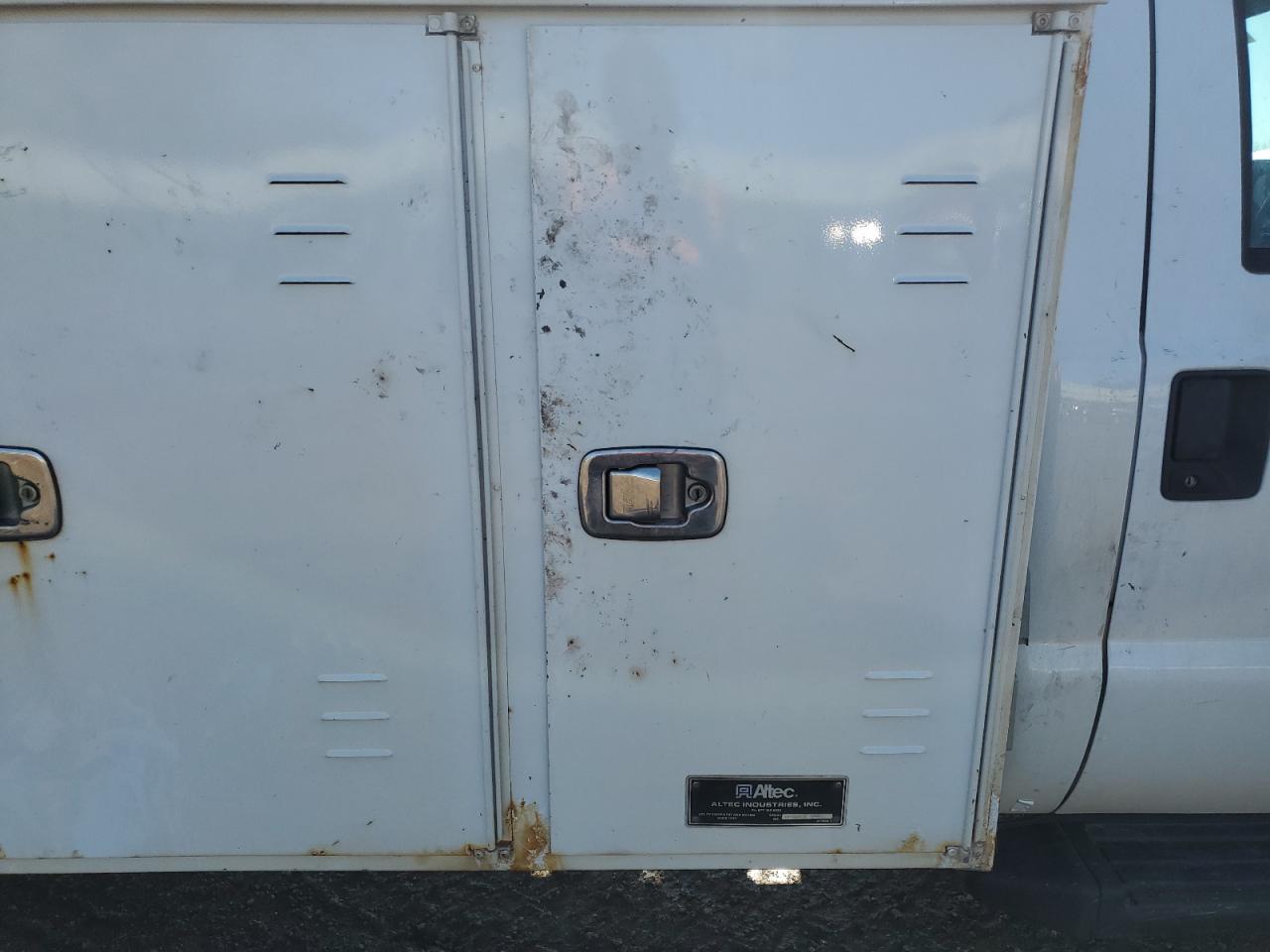 2015 Ford F450 Super Duty VIN: 1FDUF4HY4FEA90097 Lot: 55609705