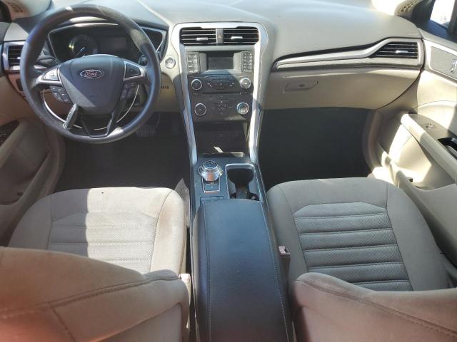 Sedans FORD FUSION 2017 Srebrny
