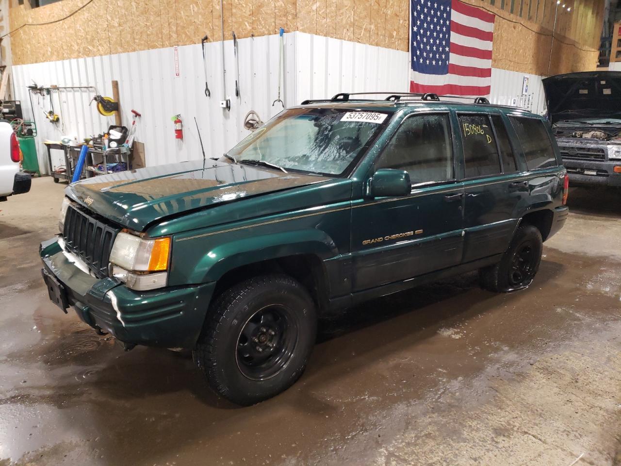 1997 Jeep Grand Cherokee Limited for Sale in Anchorage, AK - Rear End