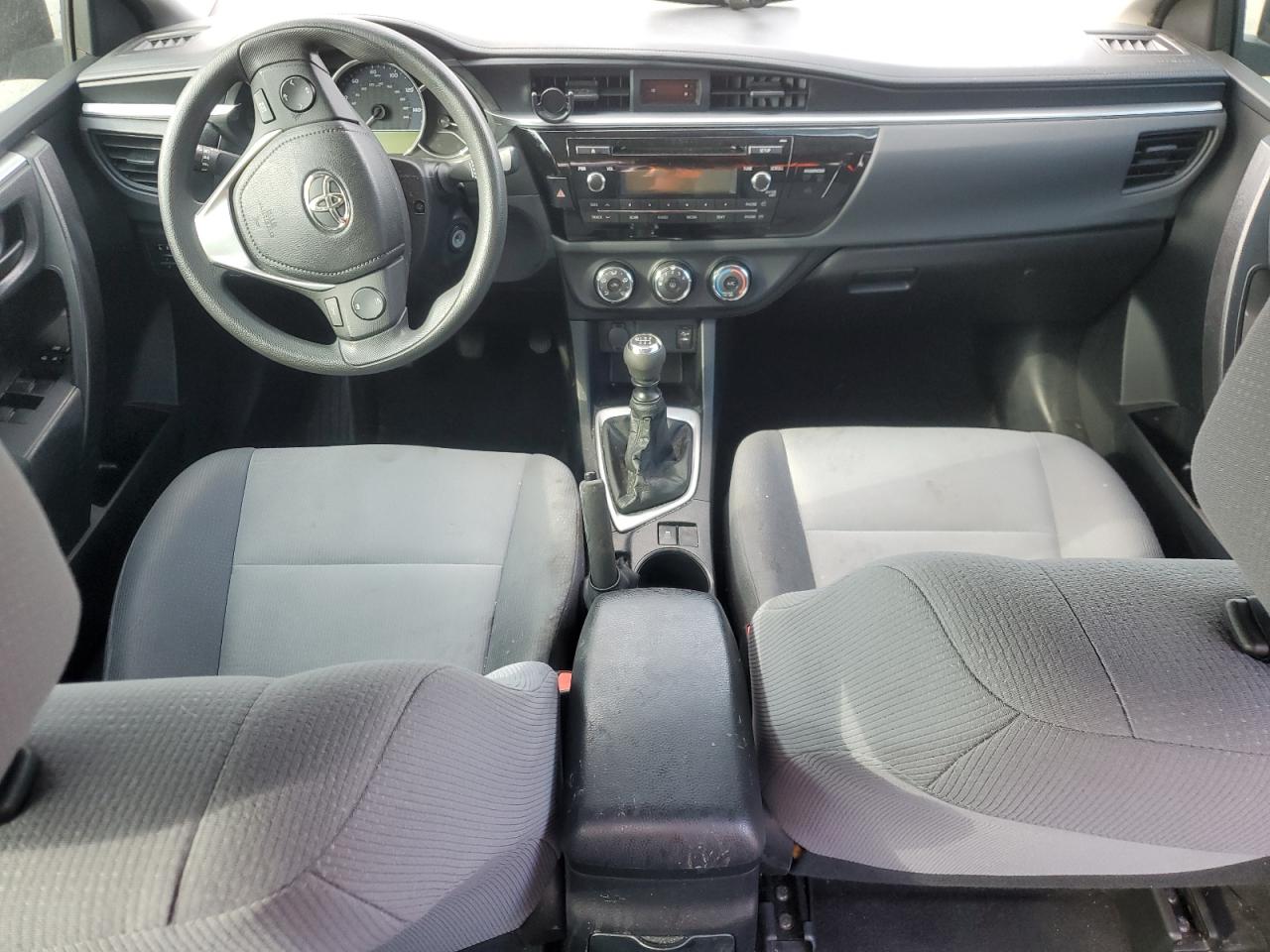2015 Toyota Corolla L VIN: 2T1BURHEXFC369755 Lot: 57999455