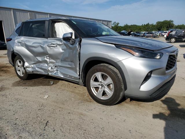  TOYOTA HIGHLANDER 2024 Сріблястий