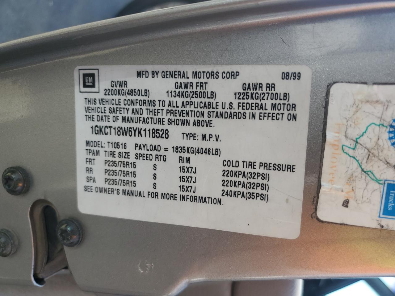 2000 GMC Jimmy VIN: 1GKCT18W6YK118528 Lot: 55820295