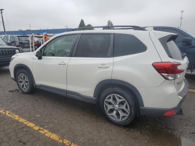  SUBARU FORESTER 2019 White
