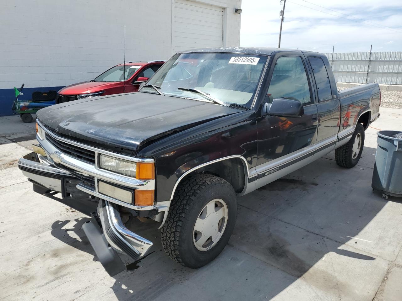 1996 Chevrolet Gmt-400 K1500 იყიდება Farr West-ში, UT - Front End